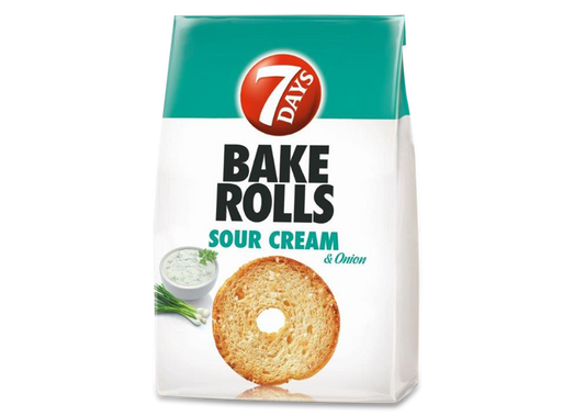 Double baked rolls with sour cream and onion flavour
